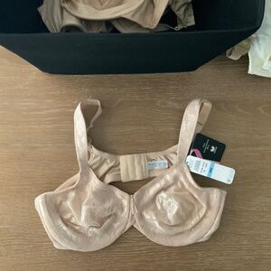 Wacoal Awareness Seamless Bra